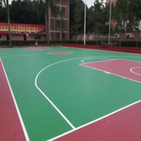 篮球场都是用什么做的地面